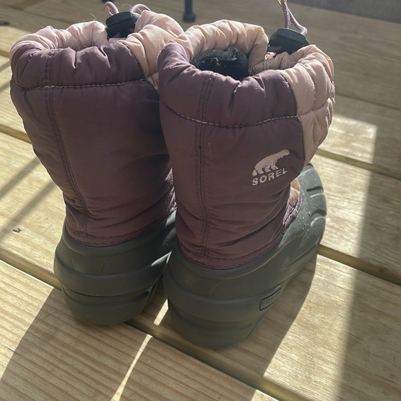 Size 12 Sorel😍 - Picture 3 of 4